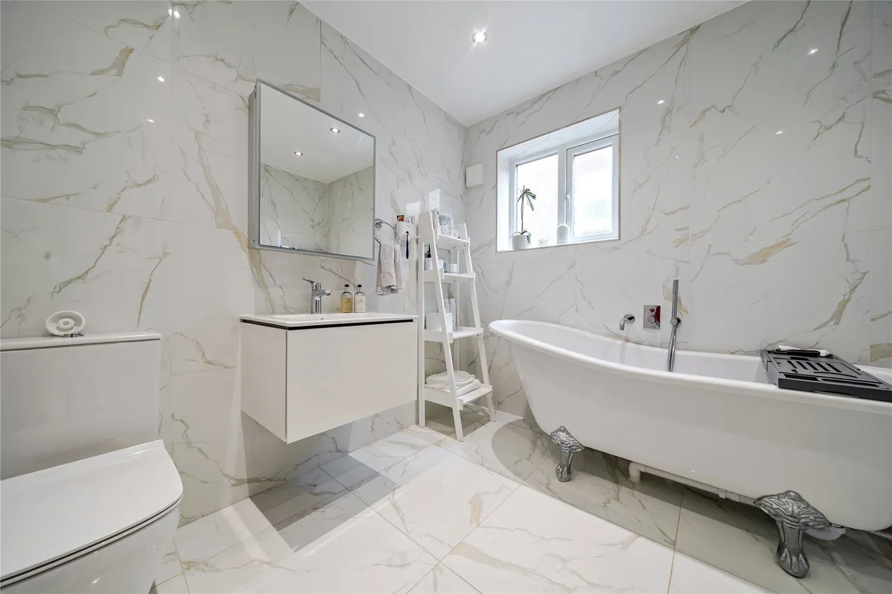 Lynwood Grove, Orpington, BR6, photo 4