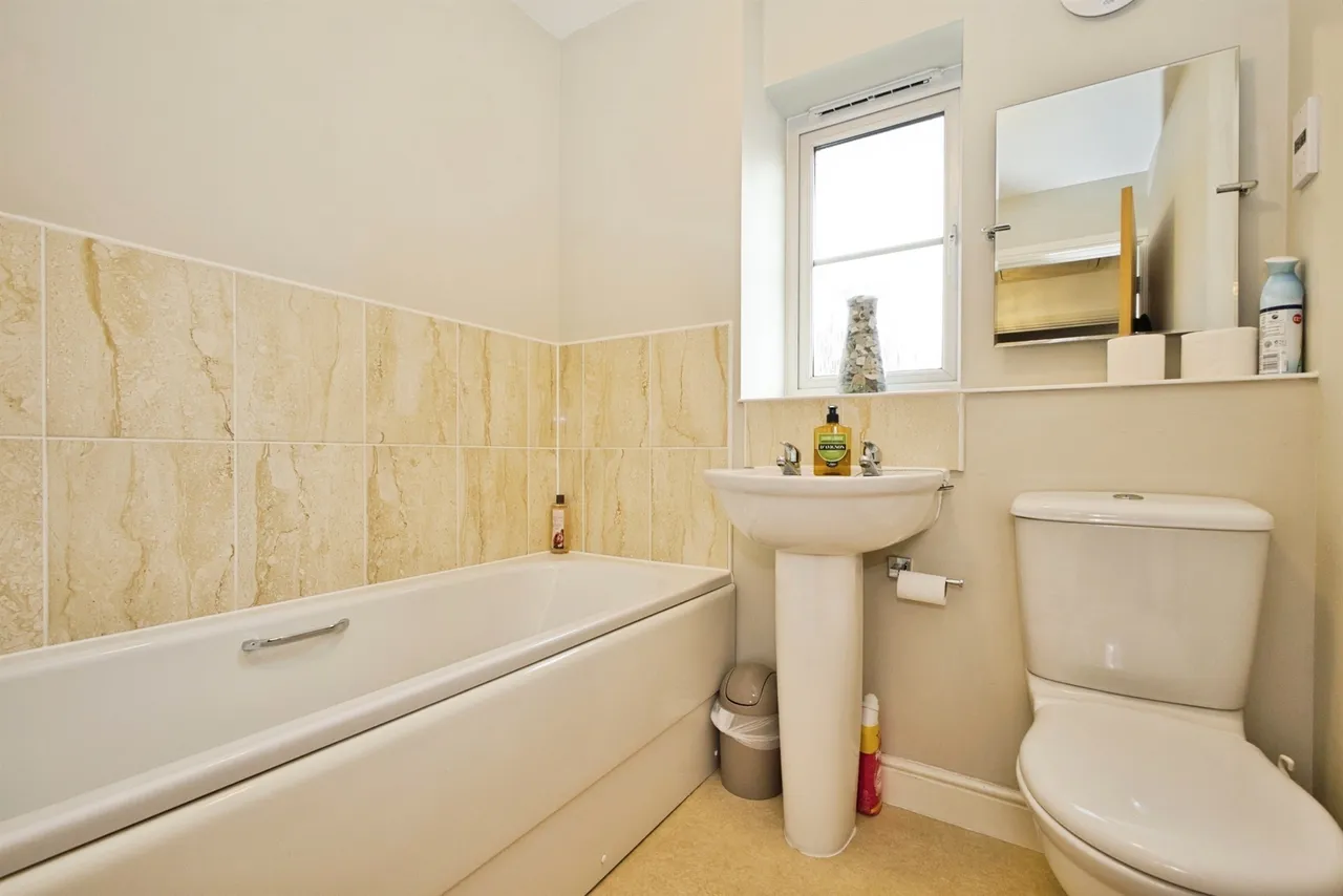 Kingswood Road, Crewkerne, photo 8