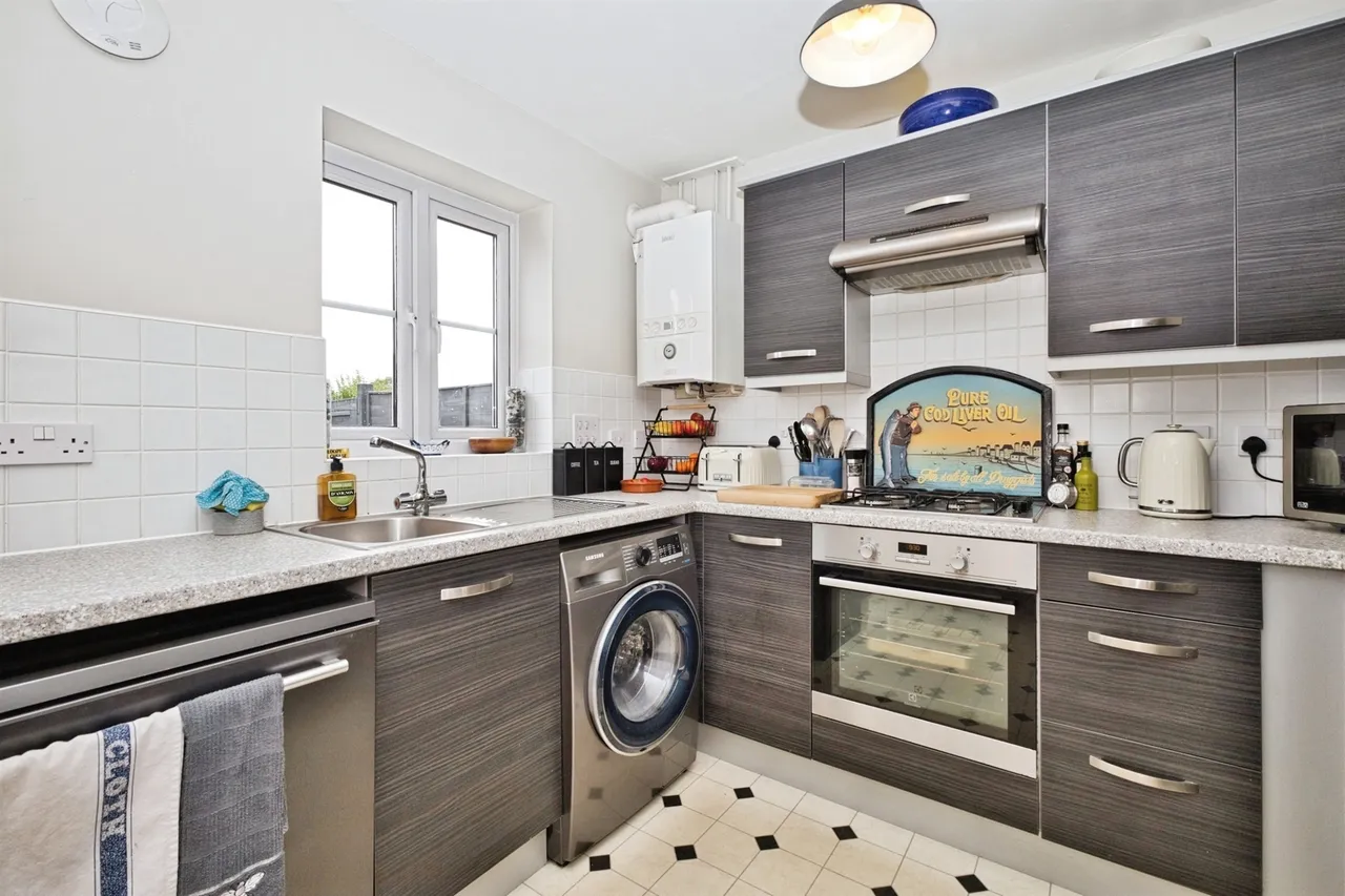 Kingswood Road, Crewkerne, photo 4