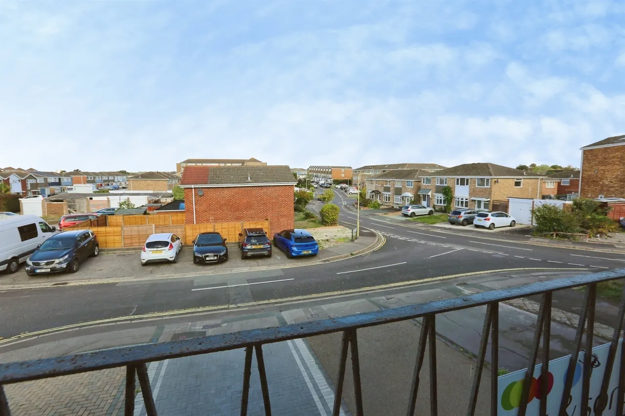Tower Close, Gosport, PO12, photo 14