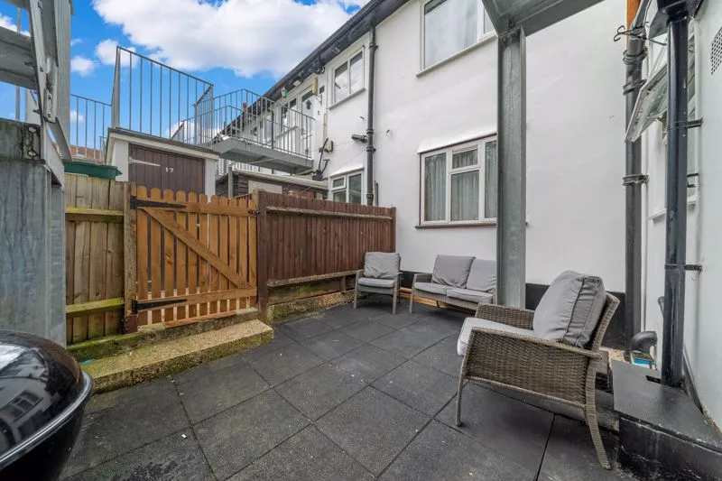 Alberta Avenue Cheam, Sutton SM1 2LQ, photo 8