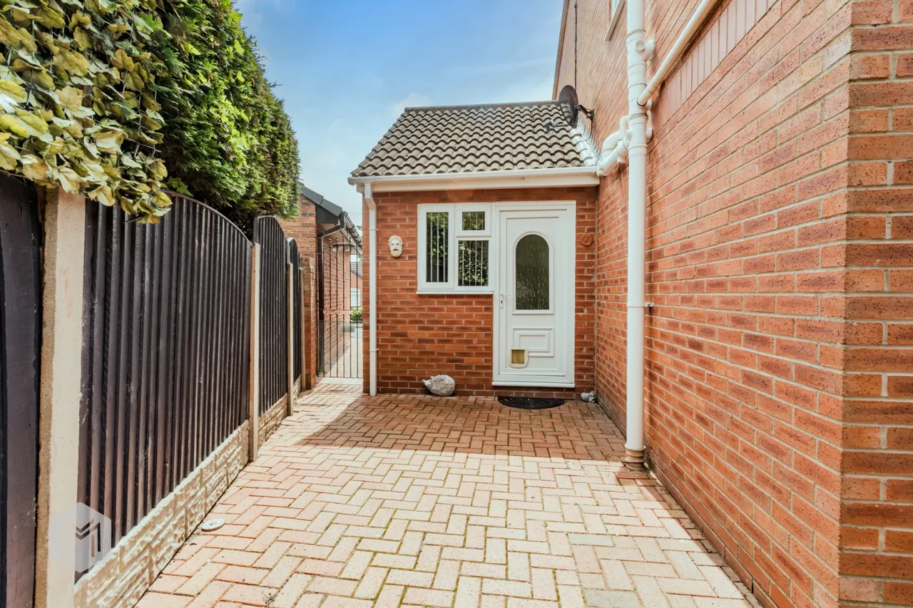 Rockingham Close, Birchwood, Warrington, WA3 6UY, photo 25