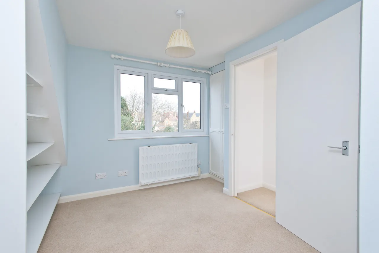 Richmond Road, London, SW20, photo 6