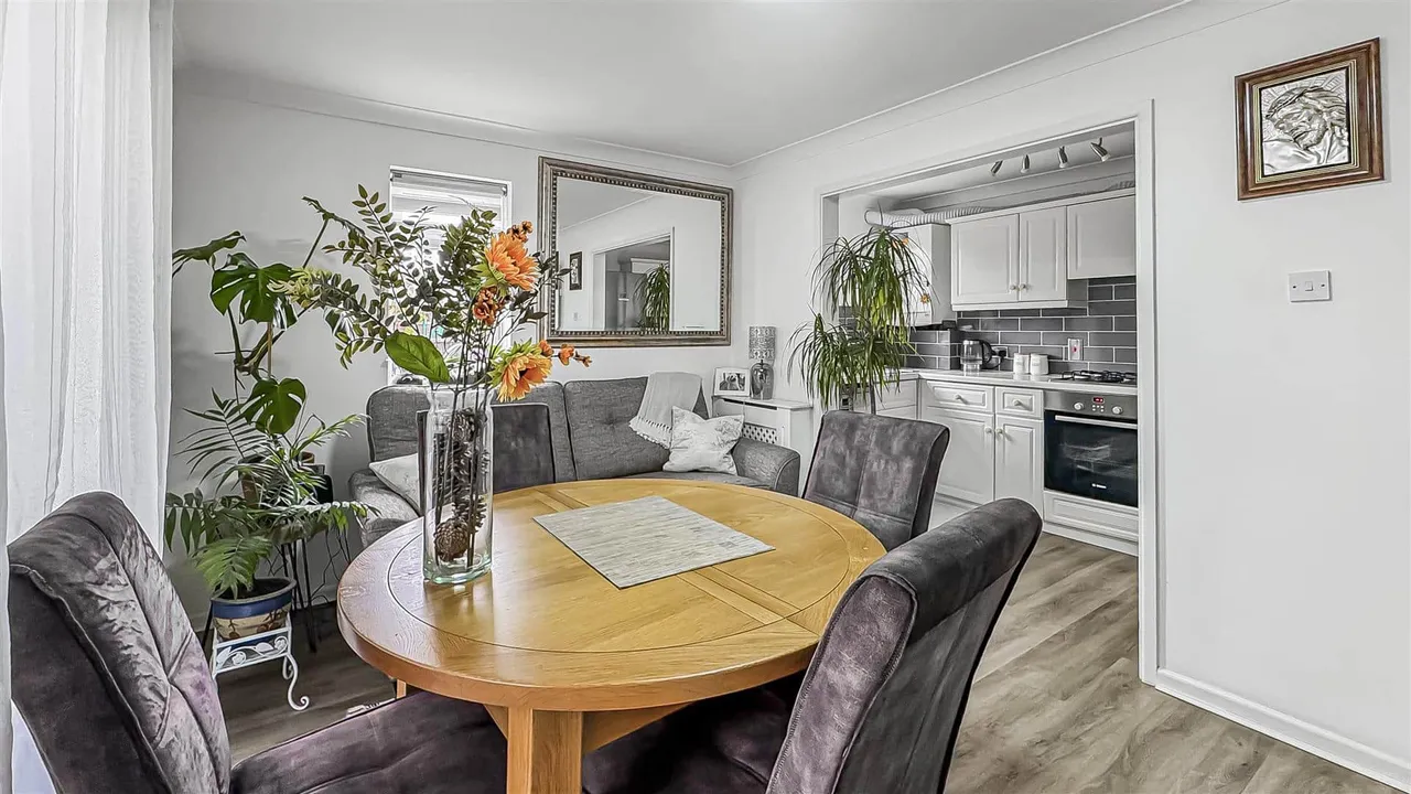 Park Corner, Windsor, SL4 4DT, photo 2