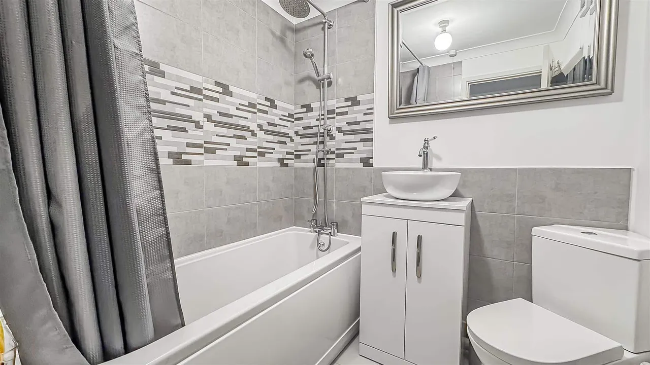Park Corner, Windsor, SL4 4DT, photo 7