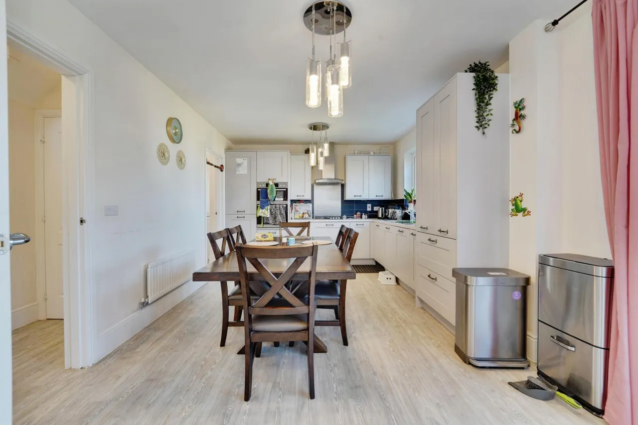 Mack Avenue, Shefford, SG17, photo 7