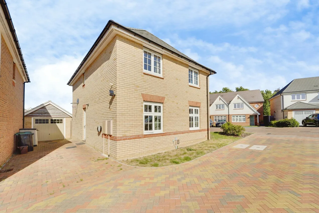 Mack Avenue, Shefford, SG17, photo 28
