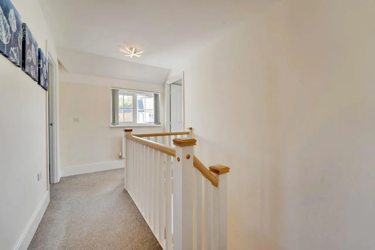 Mack Avenue, Shefford, SG17, photo 24