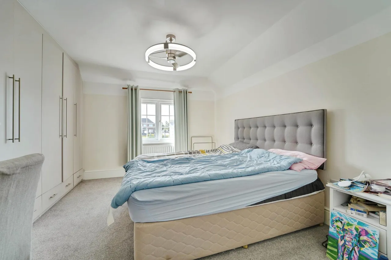 Mack Avenue, Shefford, SG17, photo 18