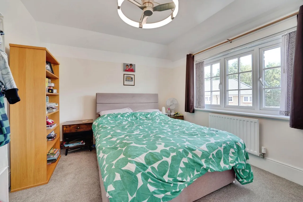 Mack Avenue, Shefford, SG17, photo 21