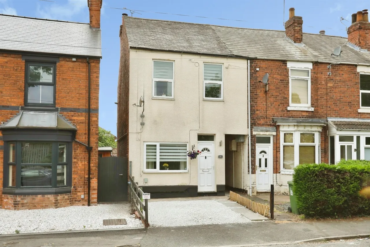 3 bed house for sale — West Carr Road, Retford