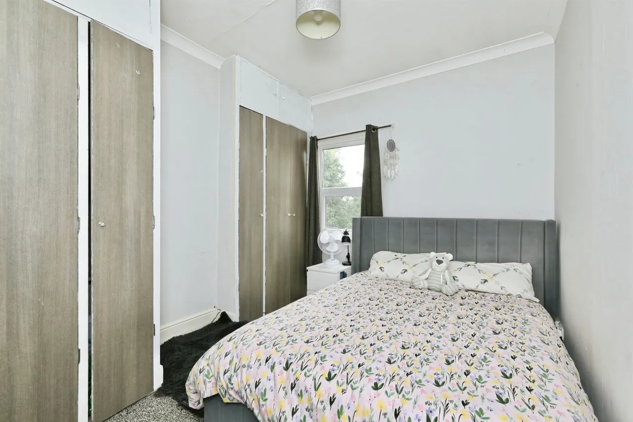 West Carr Road, Retford, photo 12