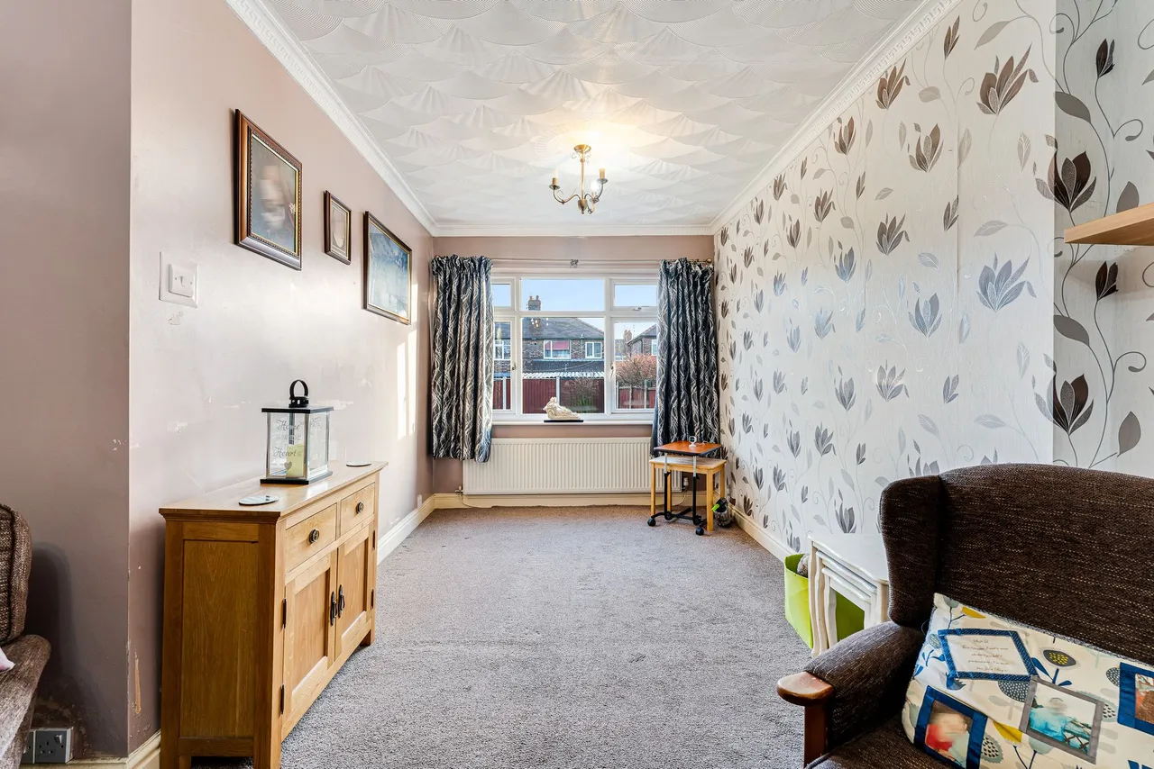 Peel House Lane, Widnes, Widnes, WA8 6TG, photo 8