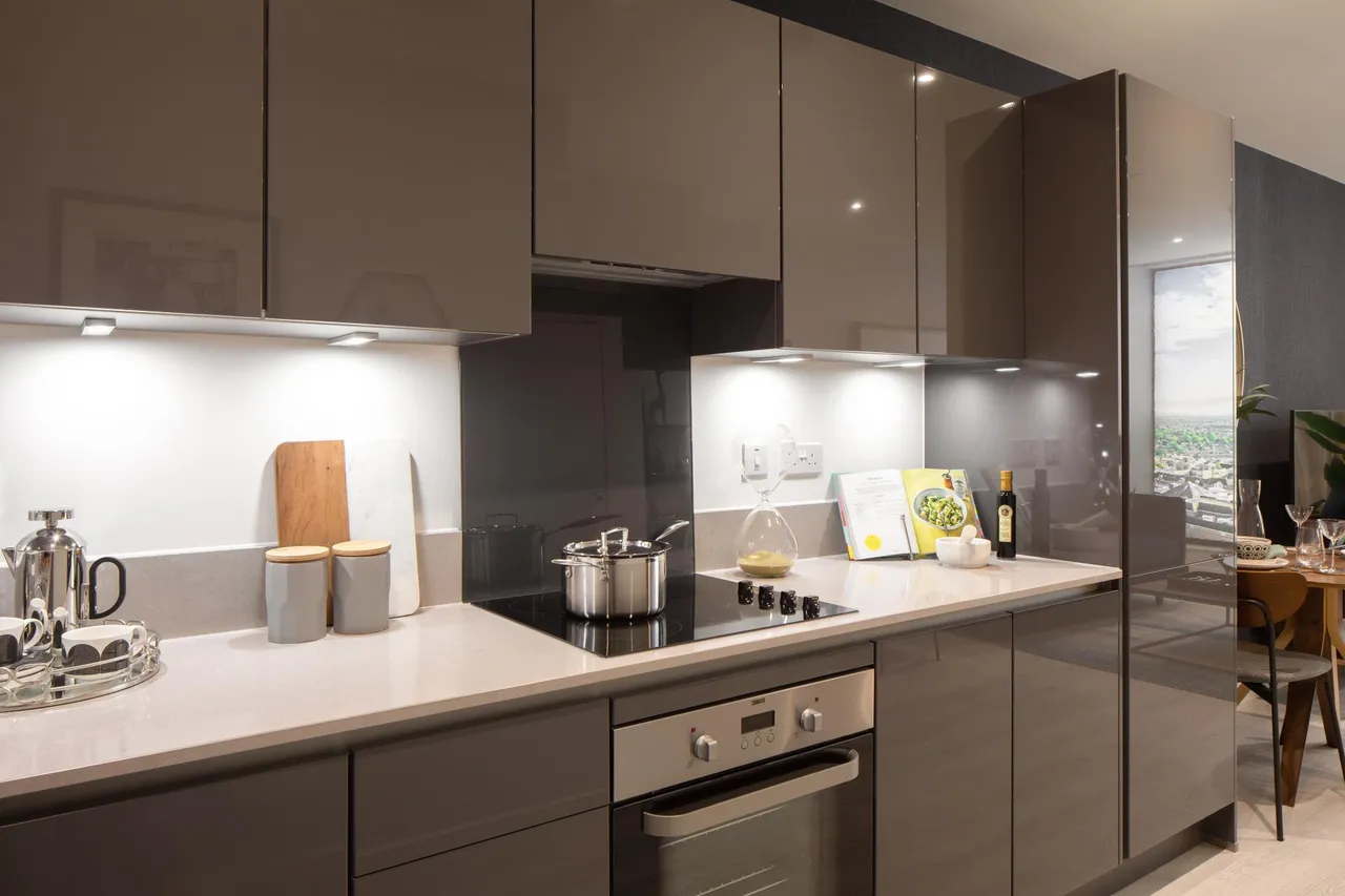 Kempton Apartments, High Street Quarter, TW3, photo 3