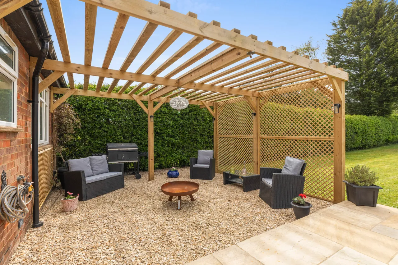 The Laurels Jenkins Lane, St. Leonards, HP23, photo 16