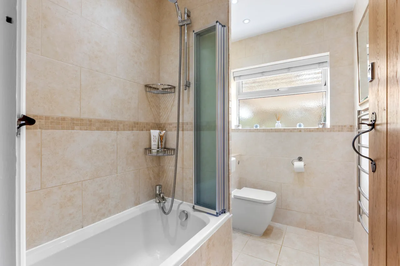 The Laurels Jenkins Lane, St. Leonards, HP23, photo 13