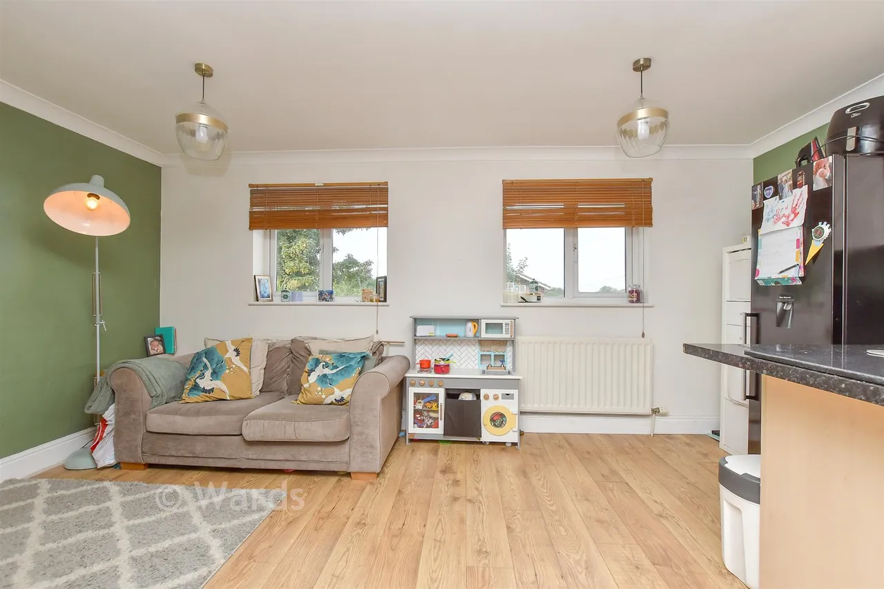 Station Road, Rainham, ME8, photo 4