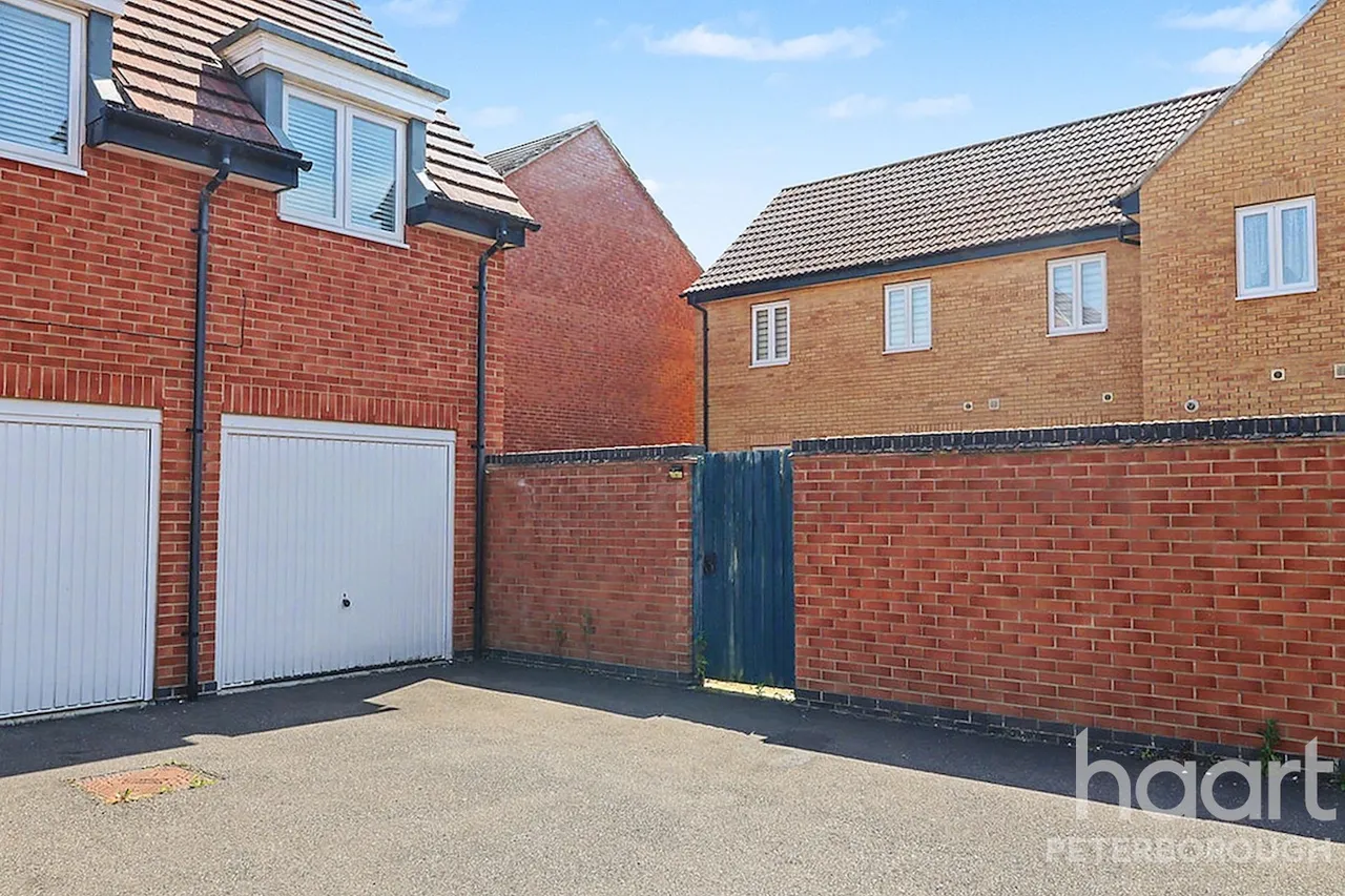 Cooper Road, Gunthorpe, PE4, photo 15