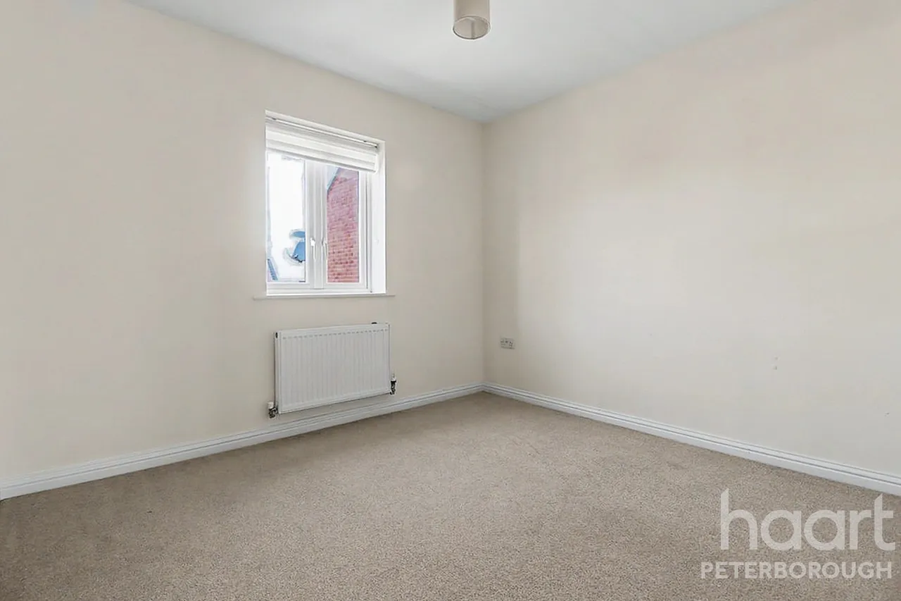 Cooper Road, Gunthorpe, PE4, photo 11