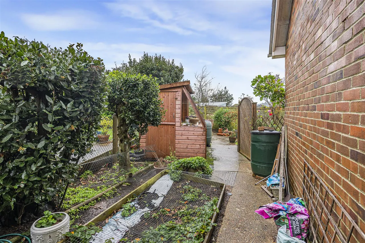 Alfriston Park, Seaford, photo 22