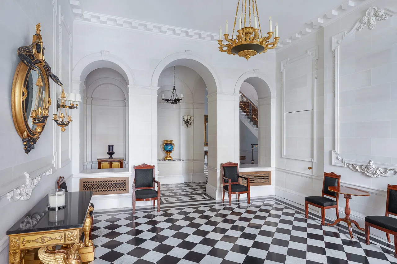 Belgrave Square, Belgravia, London, photo 2