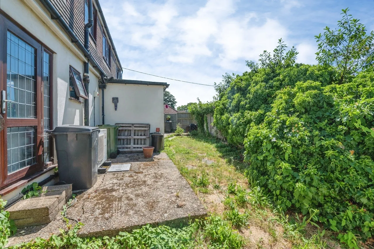 South Beech Avenue, Wickford, SS11, photo 14