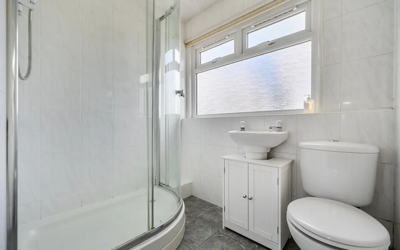 George Street, Clapham, Bedford, photo 10