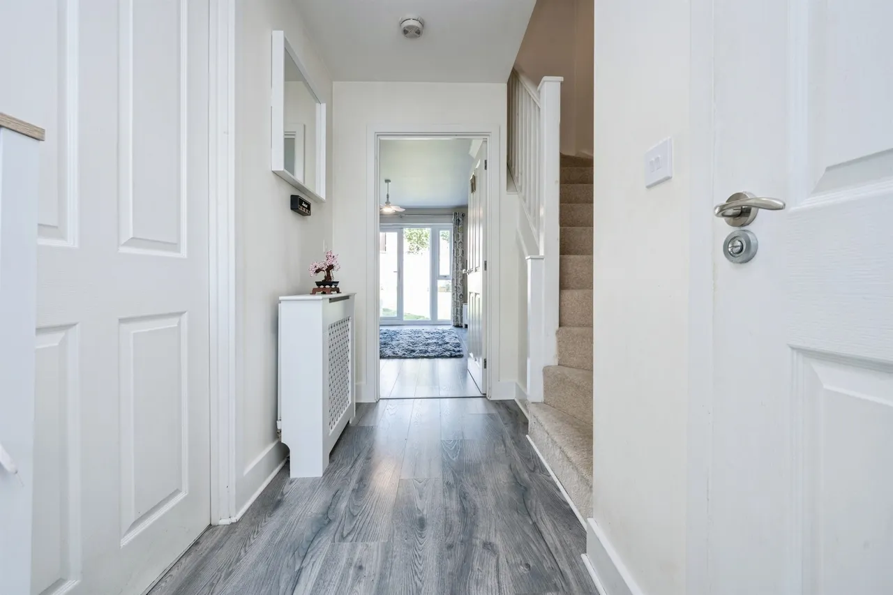 Meadow Way, Wing, LU7, photo 7