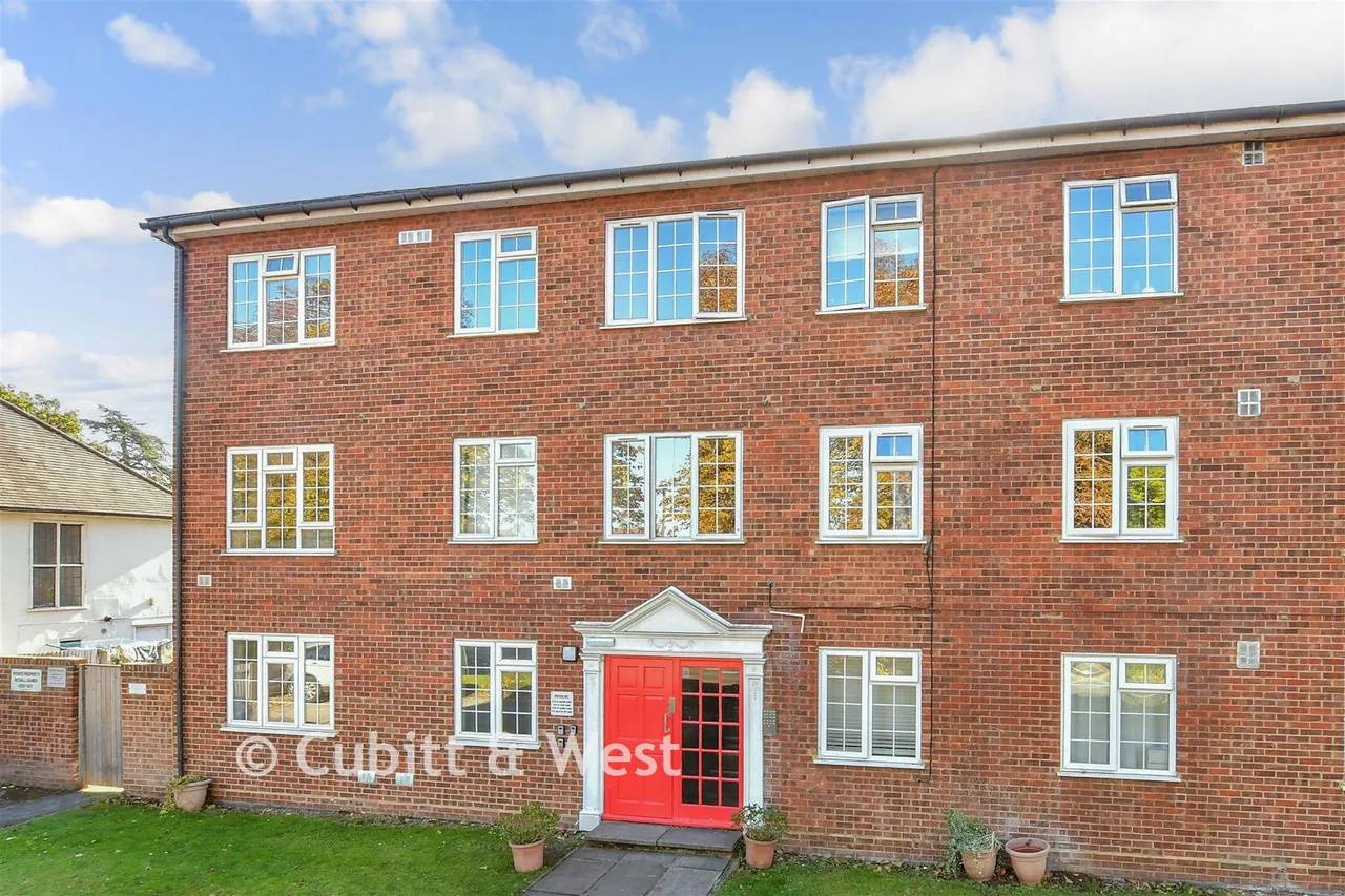 1 bed flat for sale, Bucklers Way, Carshalton, SM5