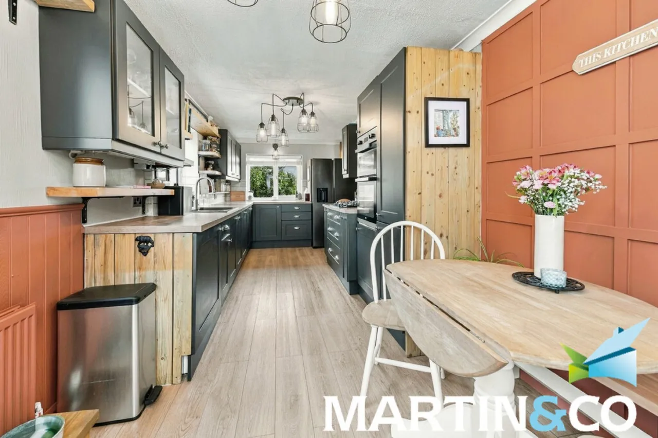 Netherton, WF4, photo 14