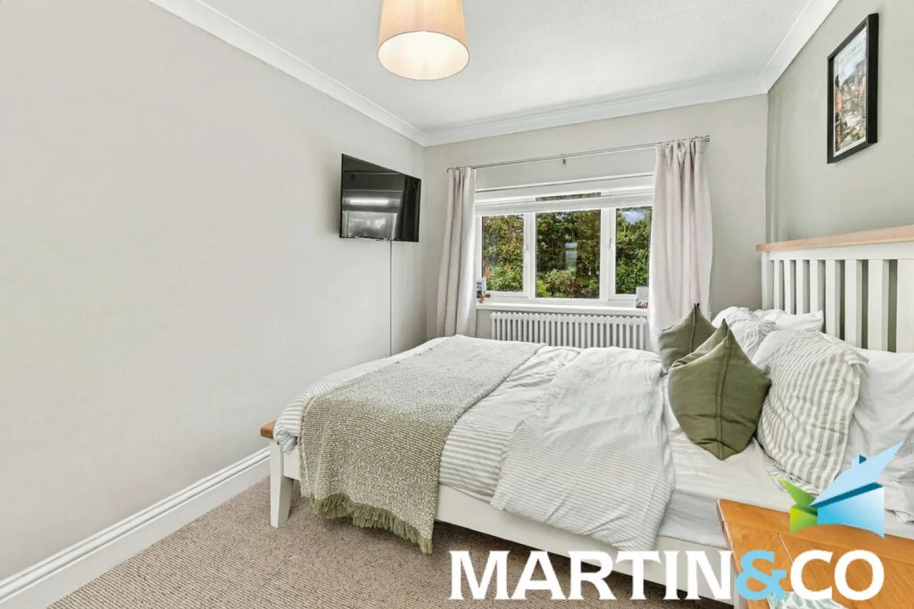 Netherton, WF4, photo 24