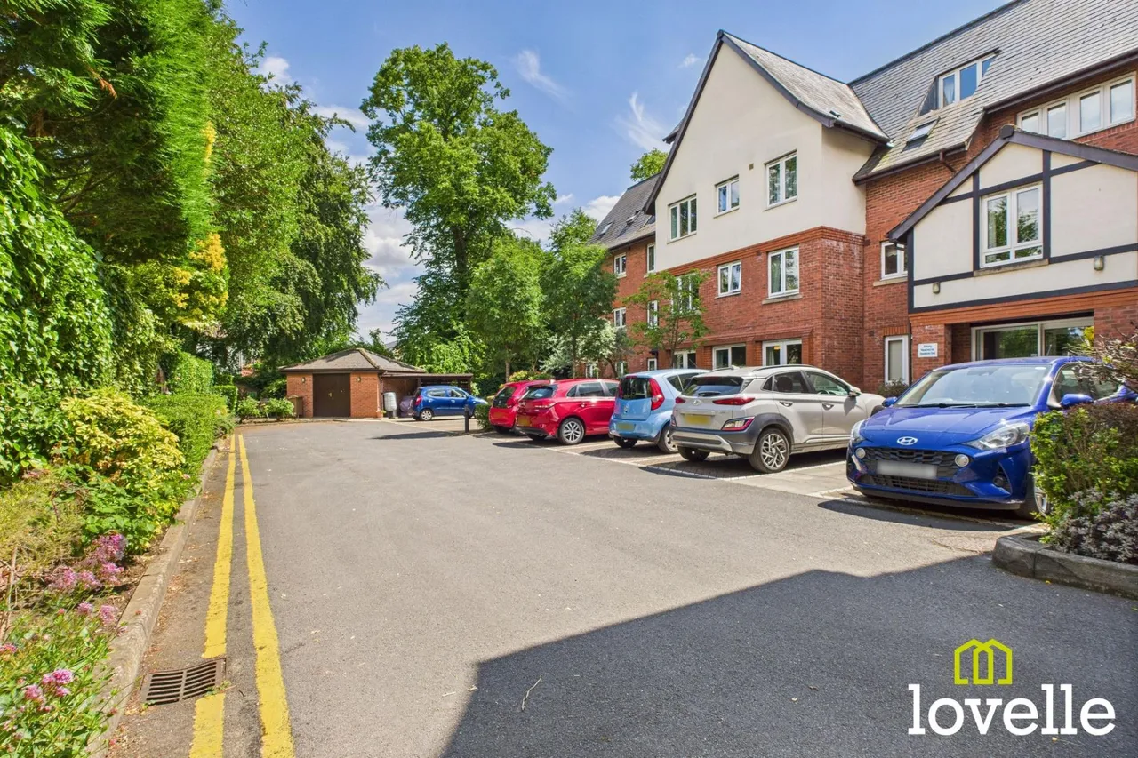 Newgate Street, Shardeloes Court, HU16, photo 5