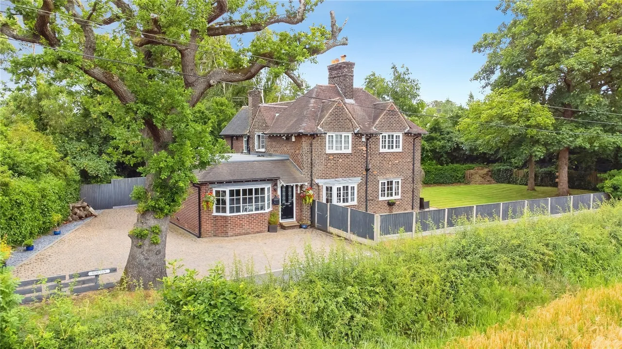 4 bed house for sale — Half Acre Lane, Thelwall, Warrington, Cheshire, WA4