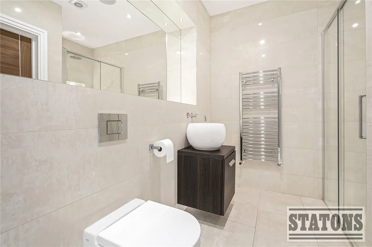 Uplands Park Road, Enfield, EN2 7PG, photo 12