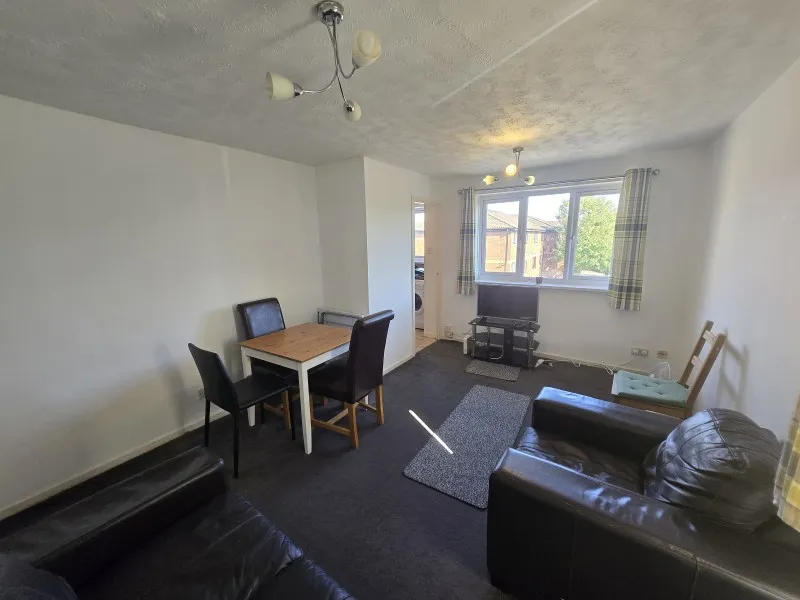Granary Close, Edmonton, N9, photo 4