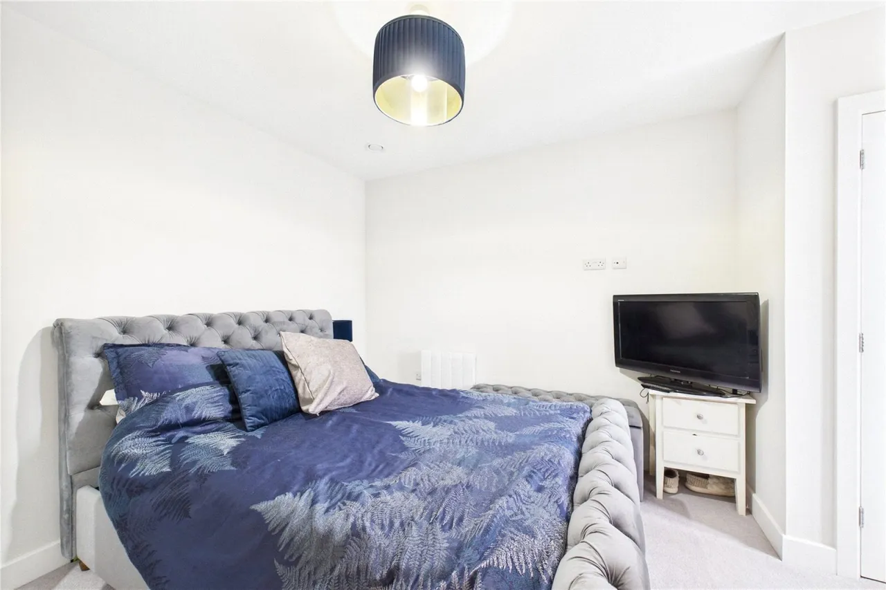 Crown Lane, Theale, RG7, photo 6