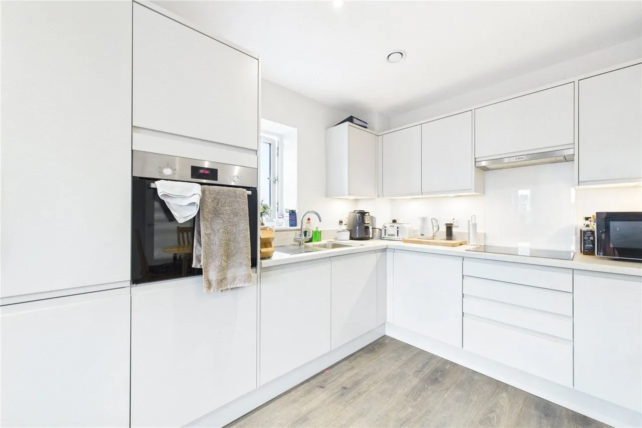 Crown Lane, Theale, RG7, photo 3