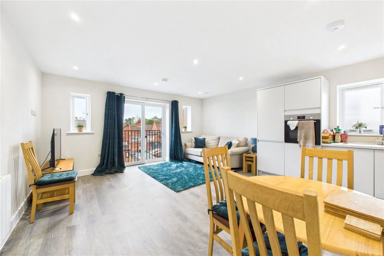 Crown Lane, Theale, RG7, photo 4