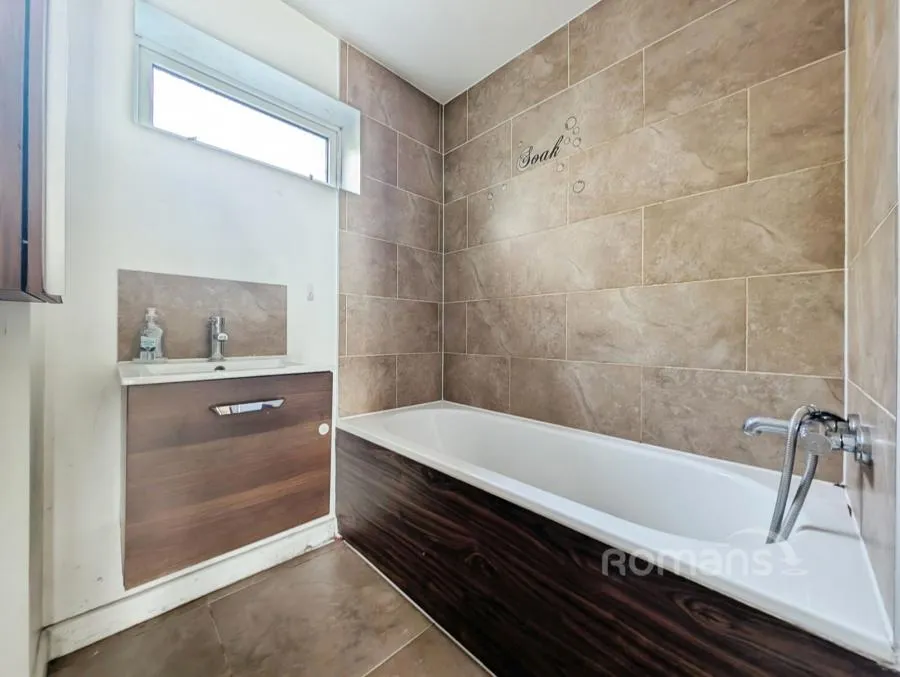Roman Way, Farnham, GU9, photo 6