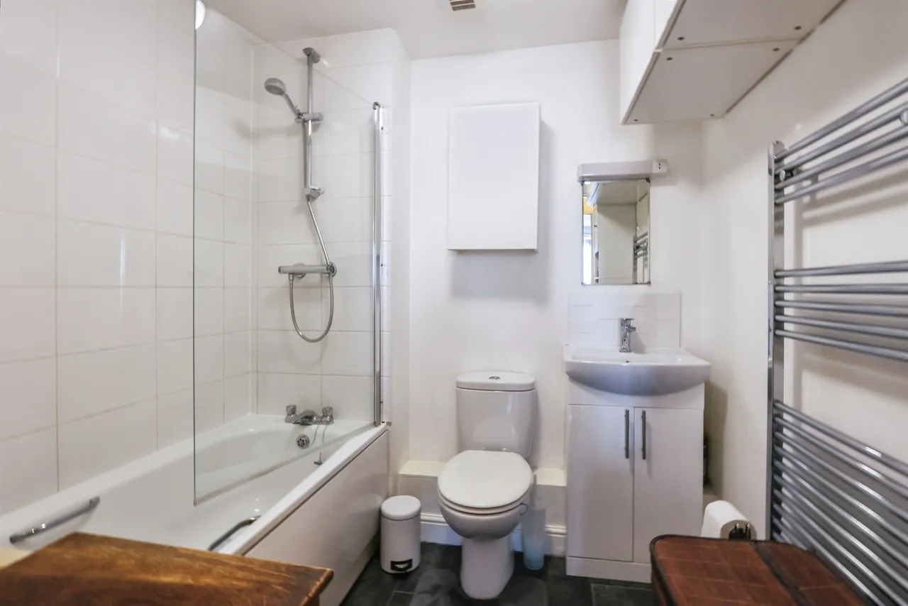 Wimborne Road, Poole, BH15, photo 6