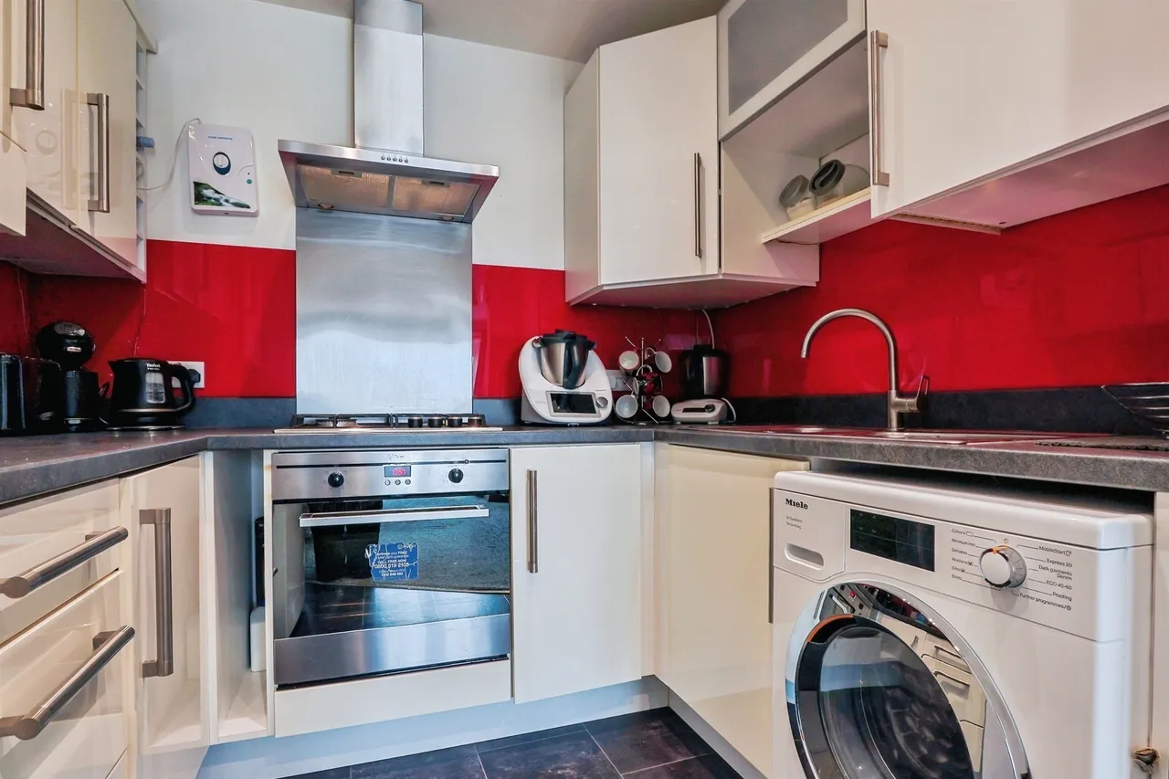 Wimborne Road, Poole, BH15, photo 13