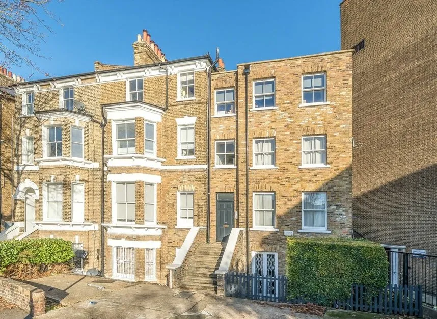 2 bed flat for sale — Gauden Road, Clapham, SW4