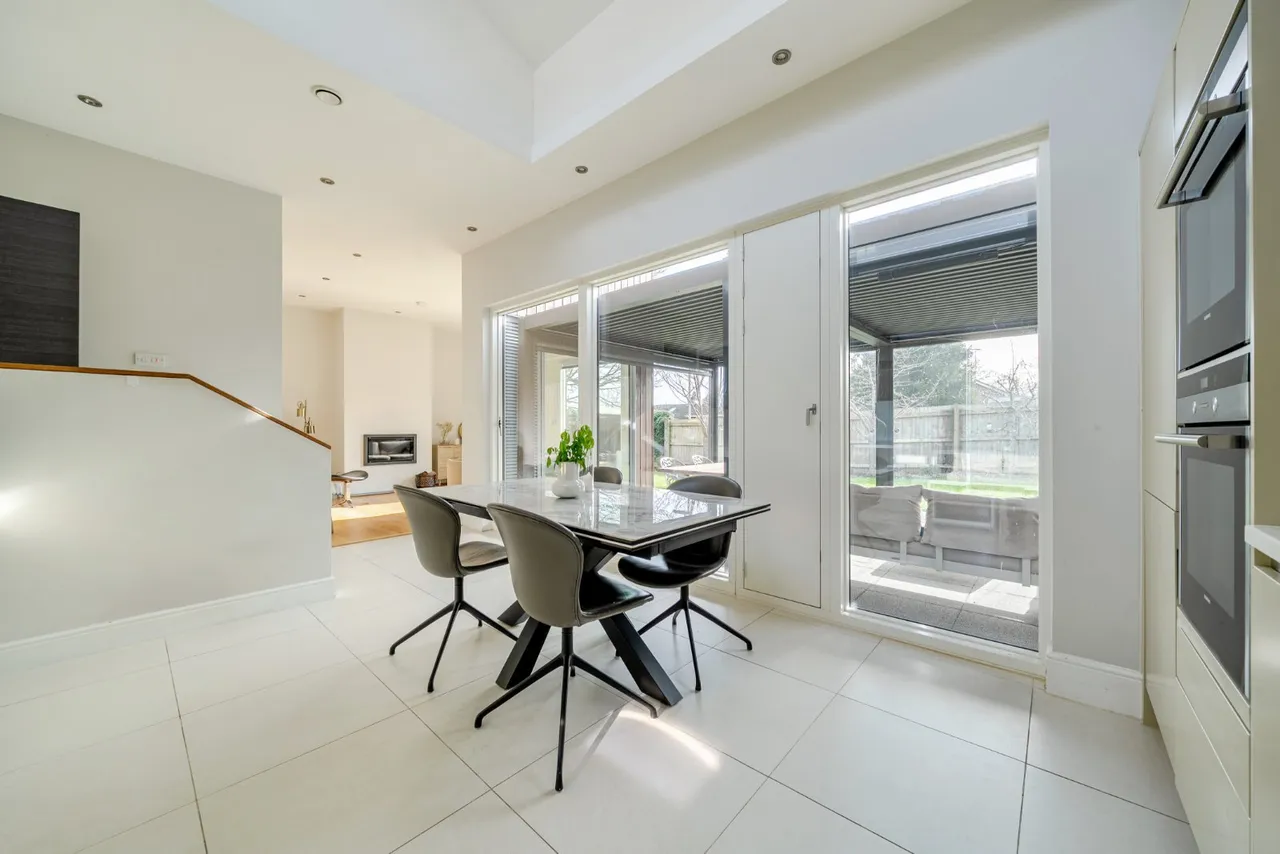 Sir John Moore Close, Winchester, SO22, photo 5