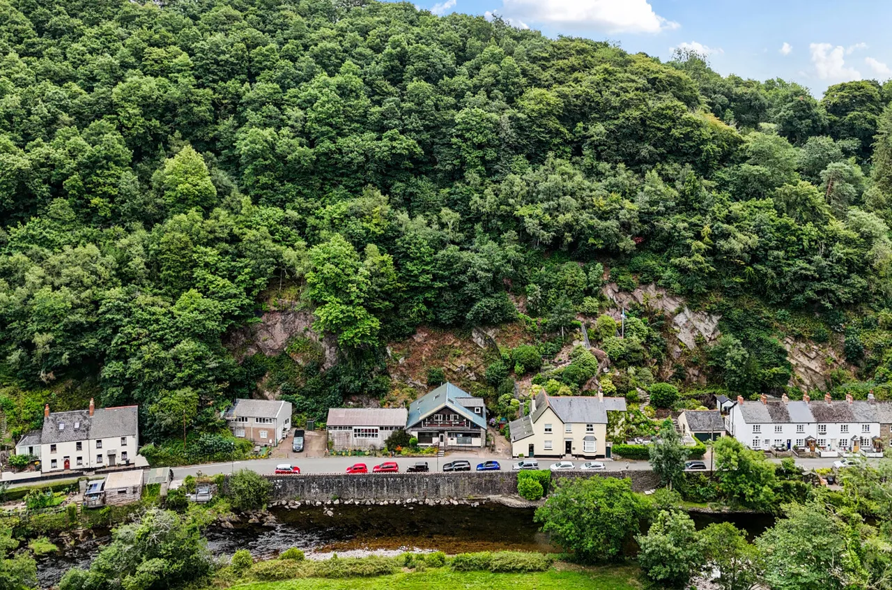 Northmoor Road, Dulverton, TA22, photo 34