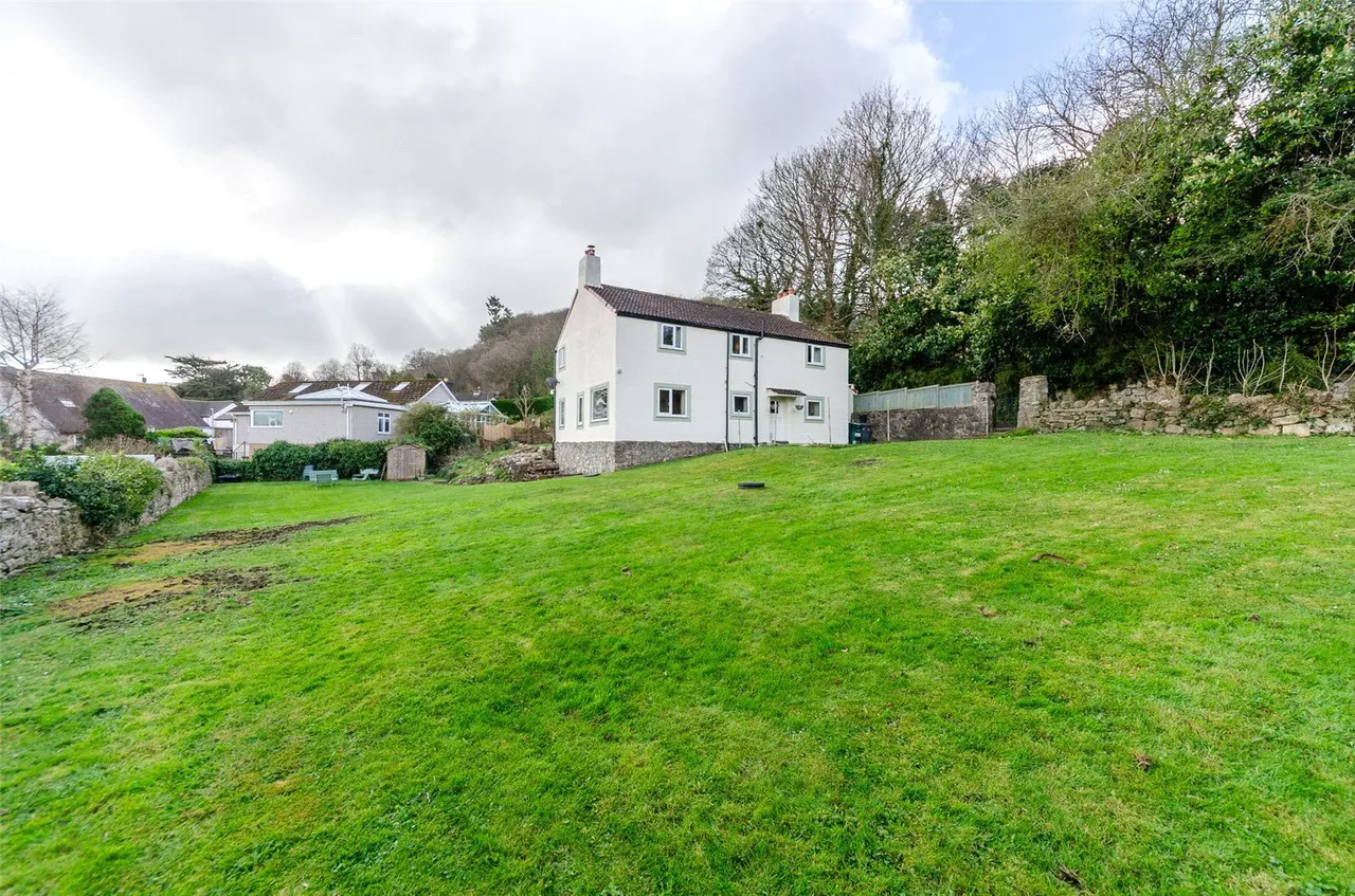 Victoria Park, Colwyn Bay, LL29, photo 15