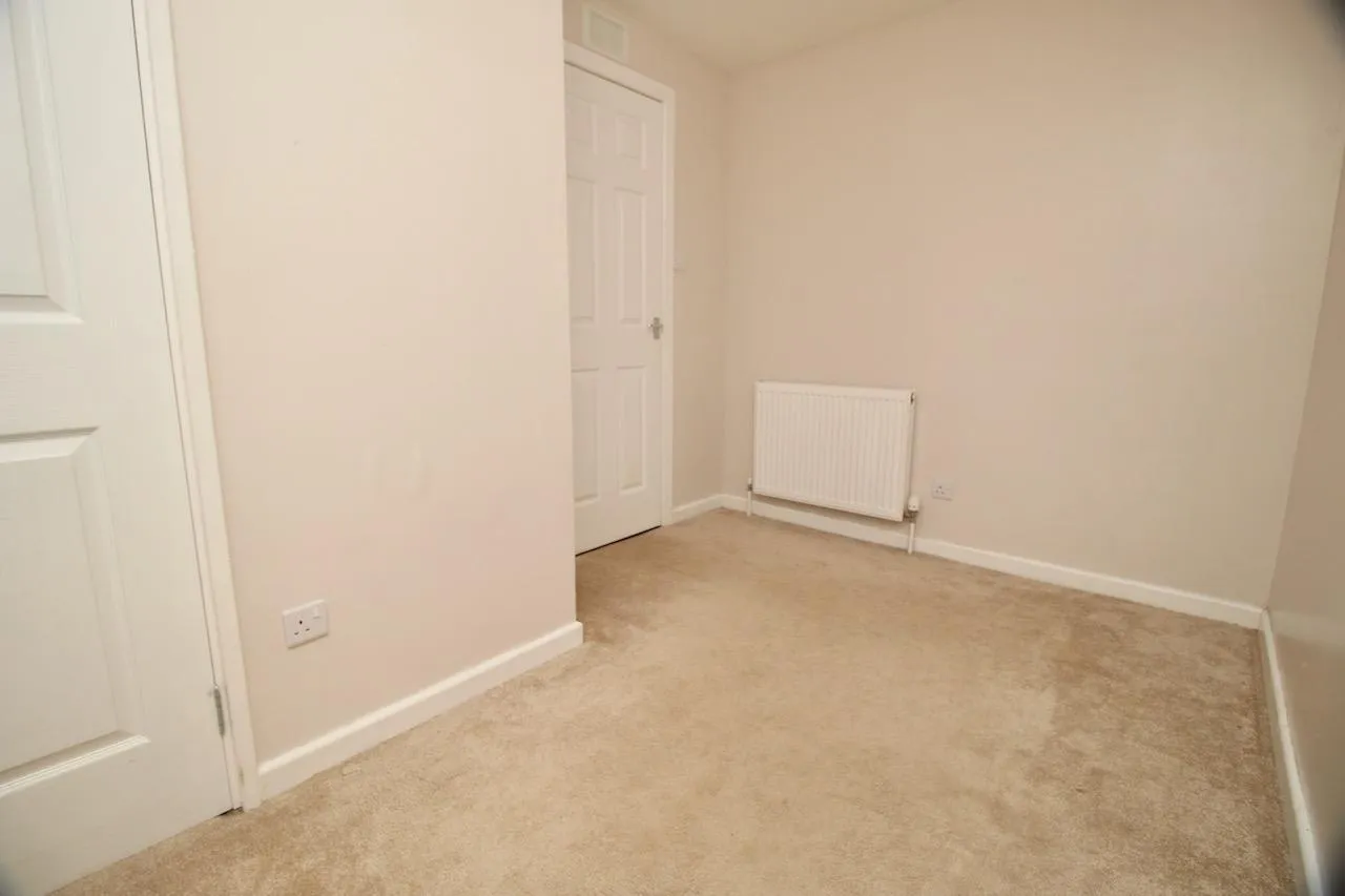 Marmion Place, Cumbernauld, G67 4AP, photo 13