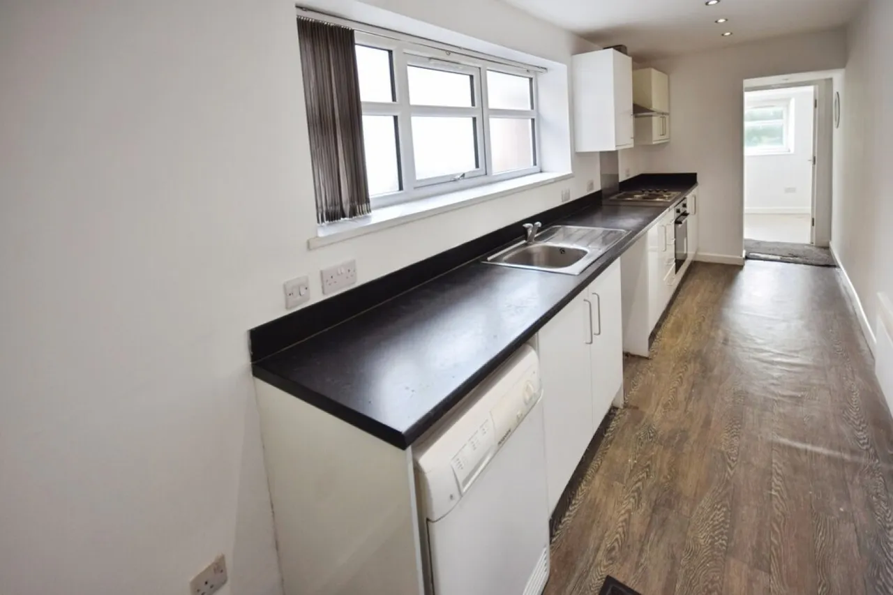 Baddeley Street, ST6, photo 5