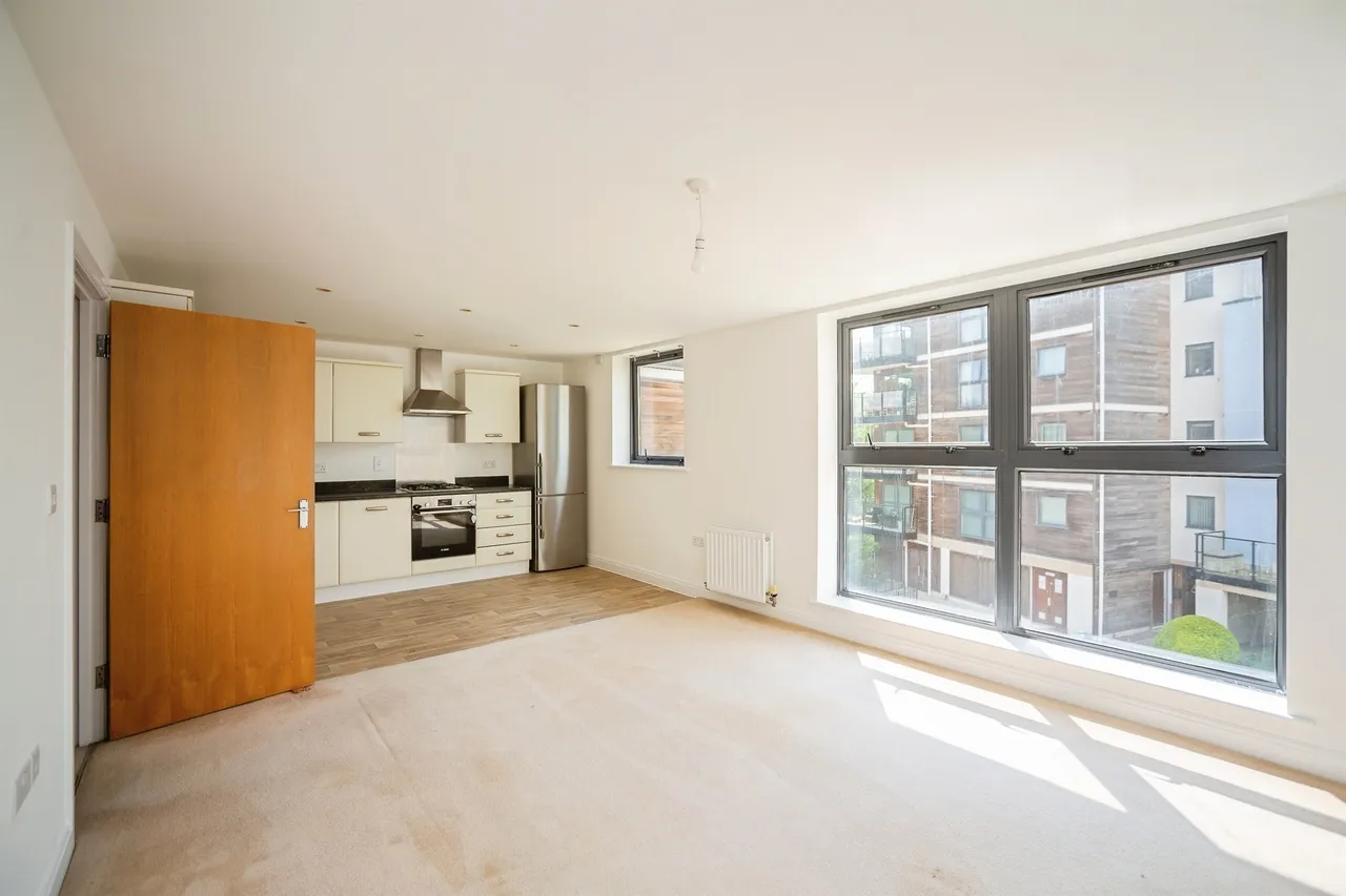 Clifford Way, Maidstone, ME16, photo 2