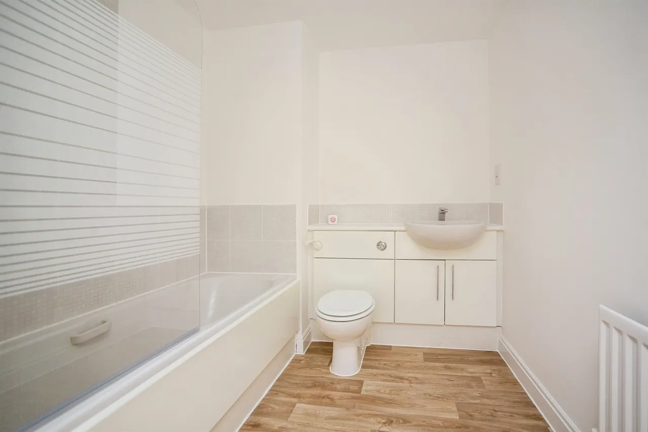 Clifford Way, Maidstone, ME16, photo 12