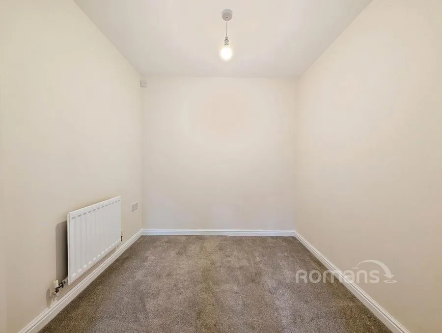 Little Horse Close, Earley, RG6, photo 5